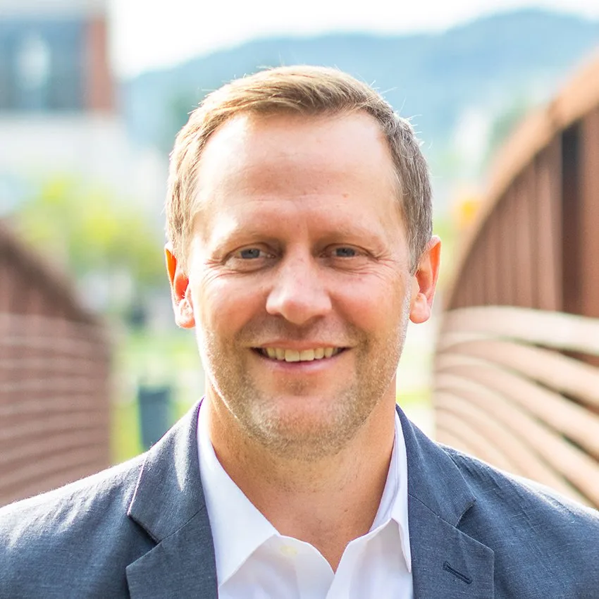 Photo of Eric Woolridge.