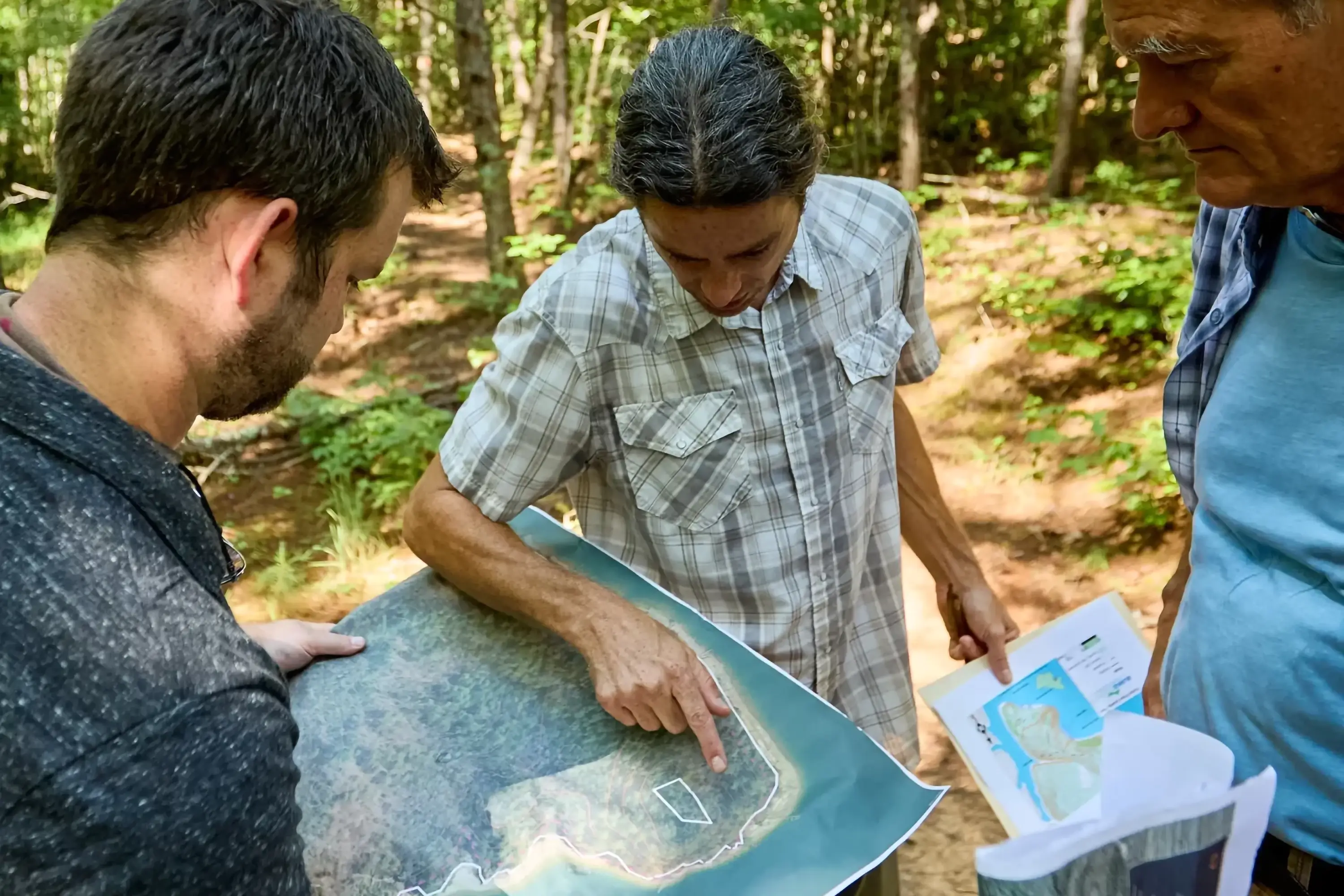 Alex and team plotting the Fonta Flora trail.