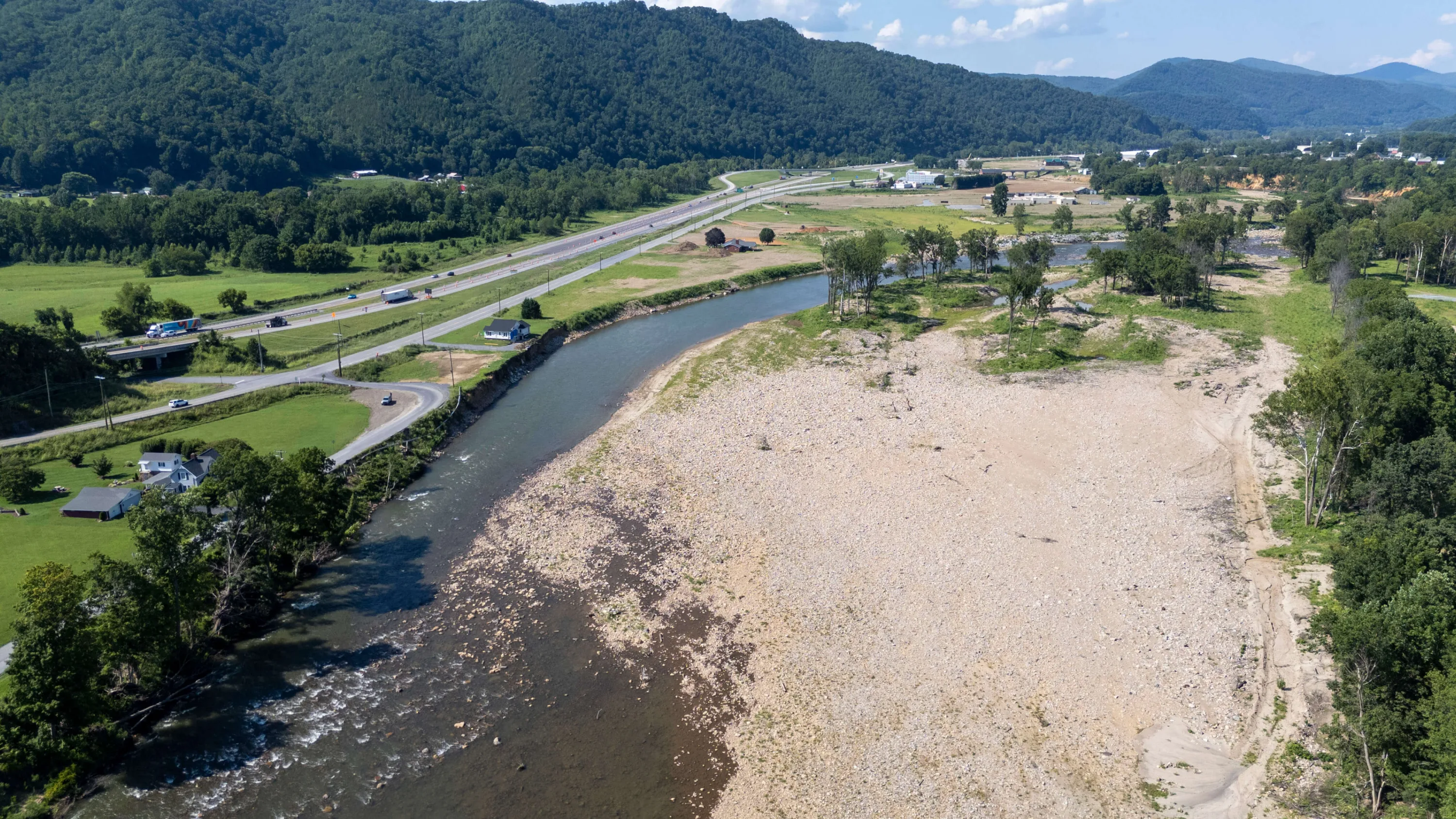 A washed out bank on the Nolichucky River