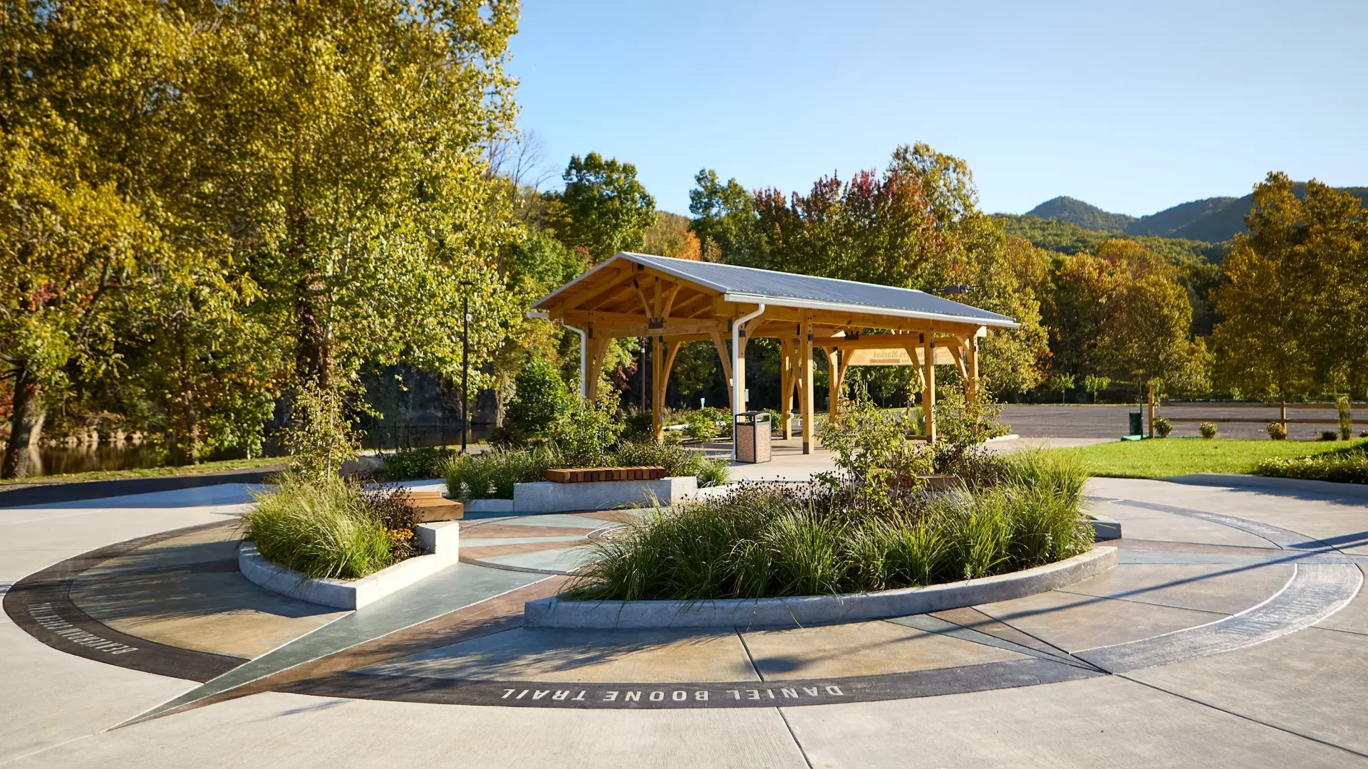 Damascus Streetscape plaza finished.